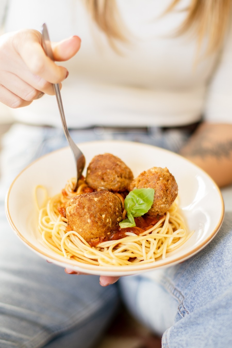 Spaghetti con Albóndigas y Salsa de Tomate